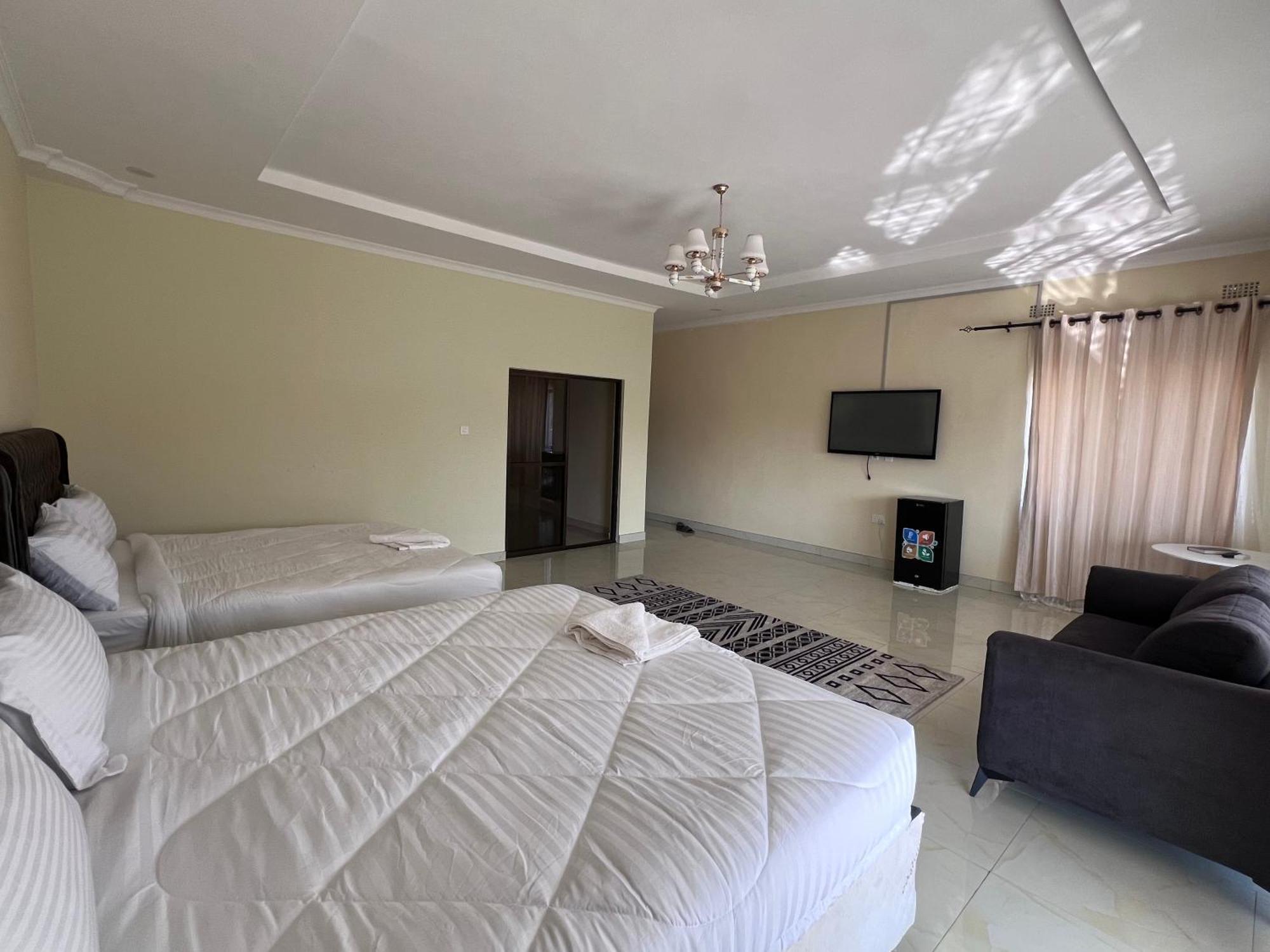 Kasbek Lodge And Tours לוסקה מראה חיצוני תמונה