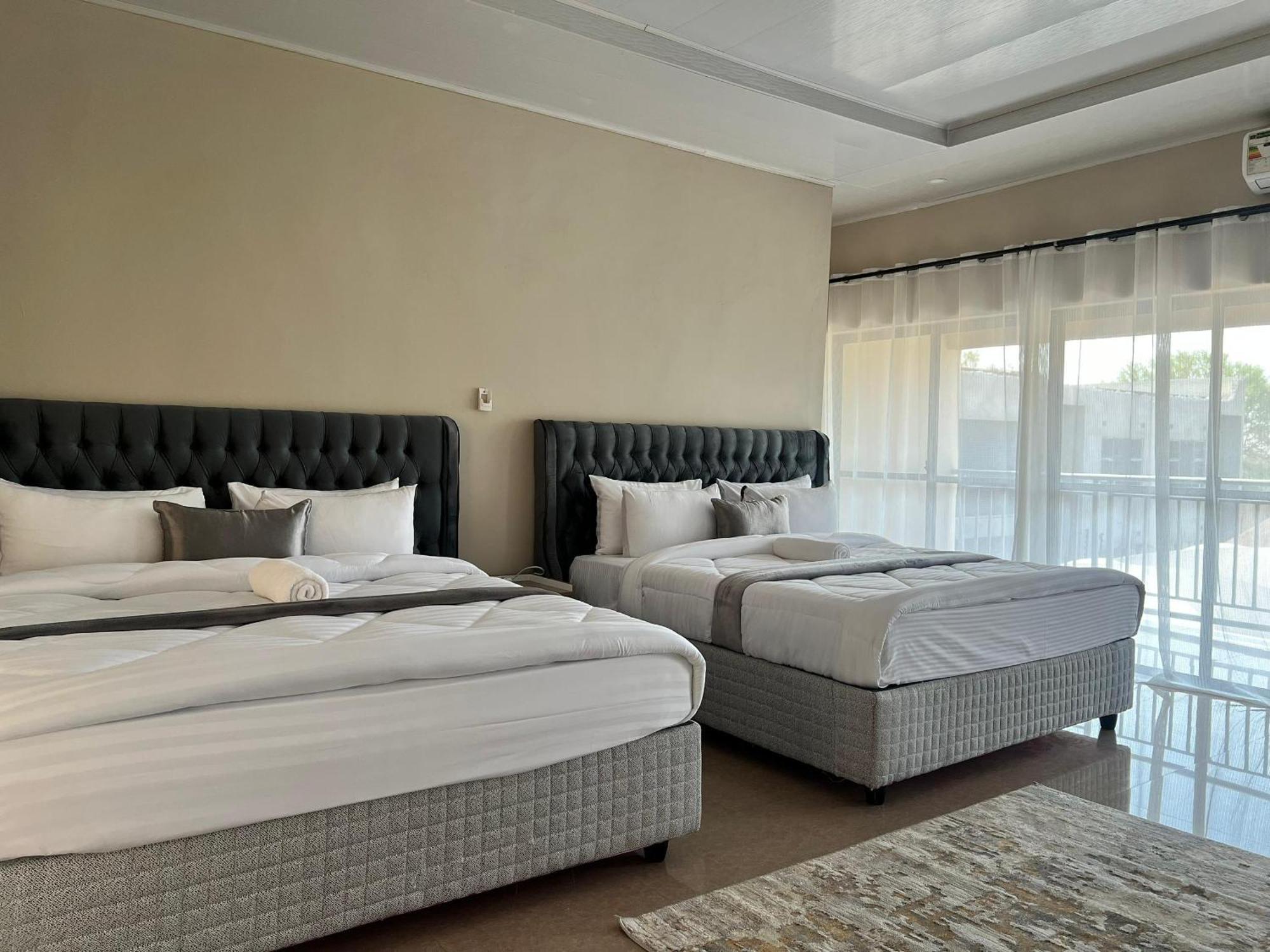 Kasbek Lodge And Tours לוסקה מראה חיצוני תמונה